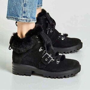 Kendall & Kylie Black Faux Fur Boots Size 8 Edison